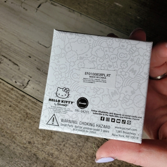 NWT Hello Kitty Fine Silver Plated Enamel Rhinestone Post Stud Earrings - Picture 7 of 14